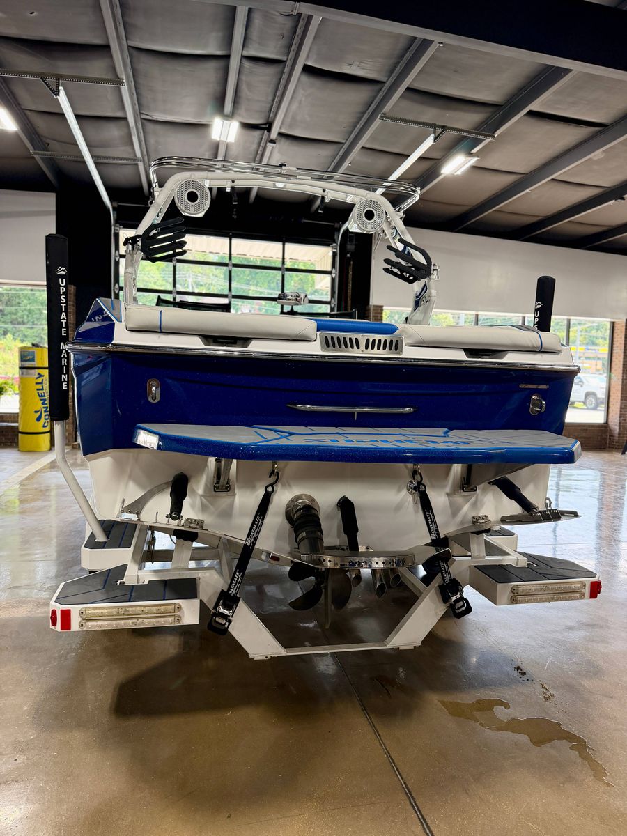 2022 Supreme S220, photo 5 of 18